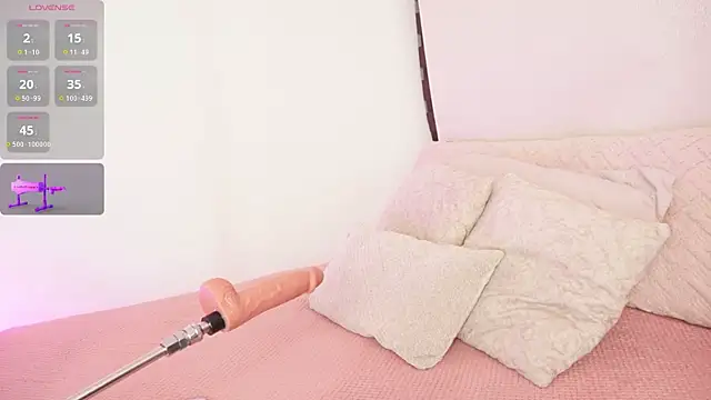 Alexxandra 12 online show from 10.25.25