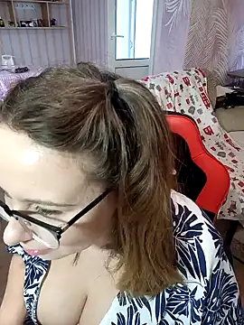 DienkaGreen online show from 12.25.24