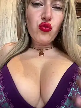 Kittenforyou online show from 04.06.26