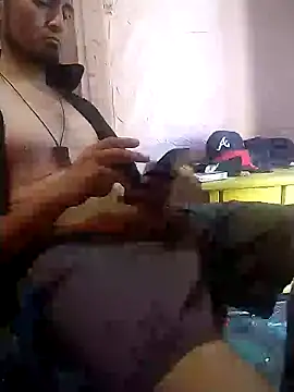 Snapshot of Wero4200 chatting on 10.16.25 Wero4200 online show from 10.16.25