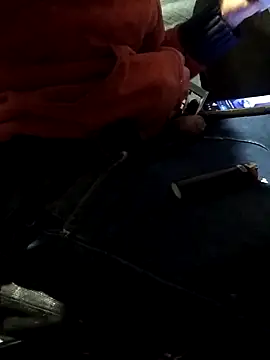 Wero4200 online show from 11.21.25