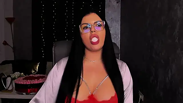 XoniaGraceful online show from 12.02.24