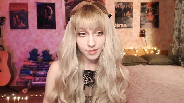 Friendly Ellie online show from 01.09.25