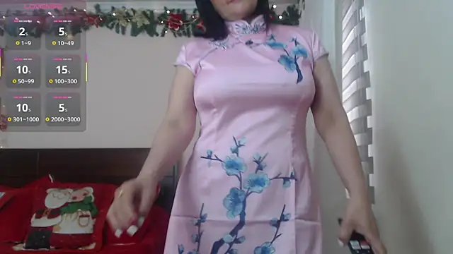 ISABEEL SOFIA01 online show from 10.22.25