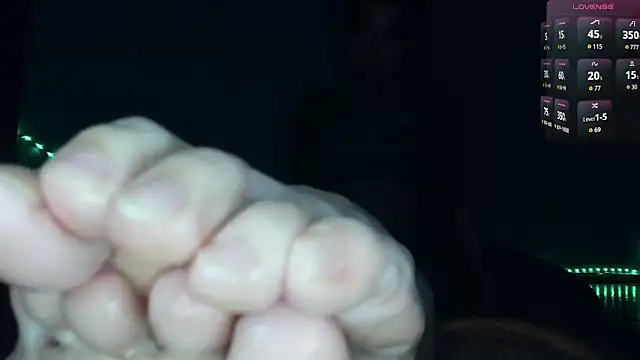 Snapshot of cruellagoth666 chatting on 09.30.25 cruellagoth666 online show from 09.30.25