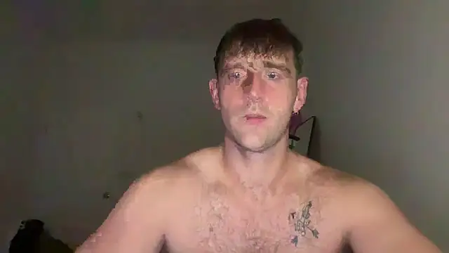 Snapshot of lukegunn chatting on 06.19.26 lukegunn online show from 06.19.26