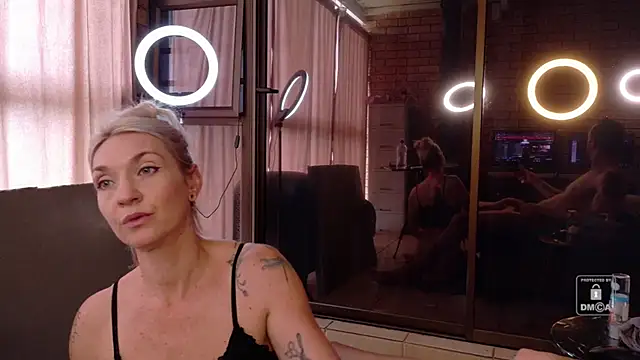 MissLMrJ online show from 10.20.25