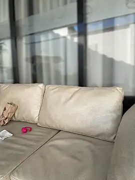 Snapshot of IvySanders1 chatting on 10.21.25 IvySanders1 online show from 10.21.25