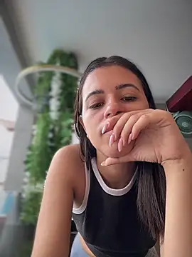 Snapshot of IvySanders1 chatting on 10.23.25 IvySanders1 online show from 10.23.25