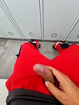 Snapshot of 987654Alf chatting on 10.15.25 987654Alf online show from 10.15.25