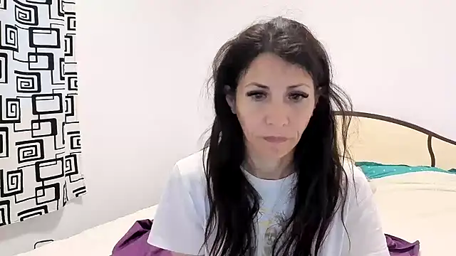 Snapshot of sexyevalove chatting on 06.28.26 sexyevalove online show from 06.28.26