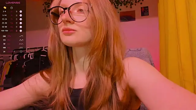 mollytuck online show from 11.30.25