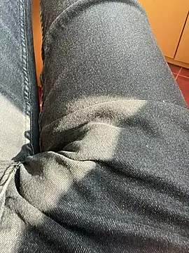 MAHKE12 online show from 11.06.25