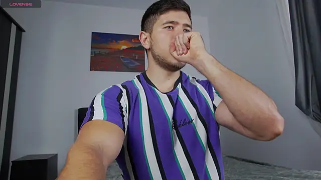 Arilas  online show from 11.04.25