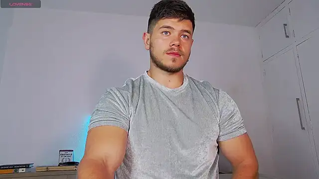 Arilas  online show from 04.19.26