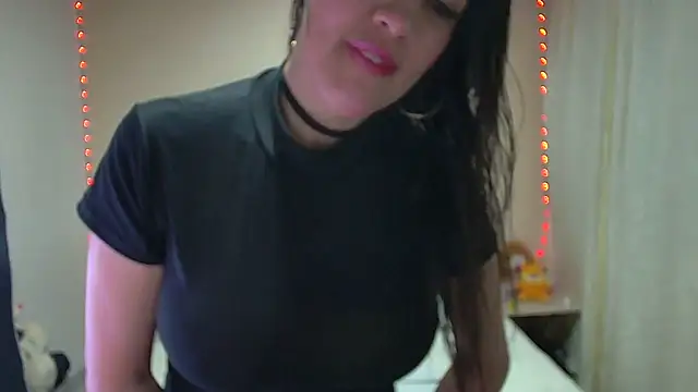 Snapshot of candycarson1 chatting on 12.16.24 candycarson1 online show from 12.16.24