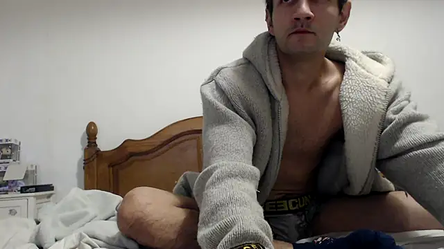 Snapshot of poissinet2 chatting on 12.28.24 poissinet2 online show from 12.28.24