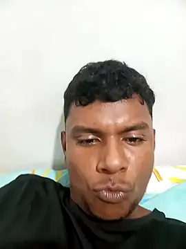 Snapshot of SmartNigga chatting on 10.23.25 SmartNigga online show from 10.23.25