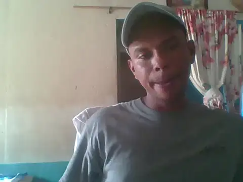 Snapshot of SmartNigga chatting on 04.11.26 SmartNigga online show from 04.11.26