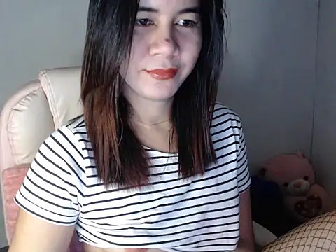 TransPetite1 online show from 09.12.25