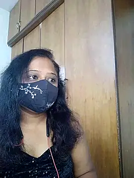 Snapshot of sexynayan23 chatting on 05.20.26 sexynayan23 online show from 05.20.26