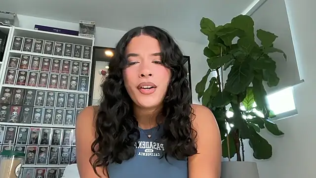 kendrasmithTS online show from 06.28.26