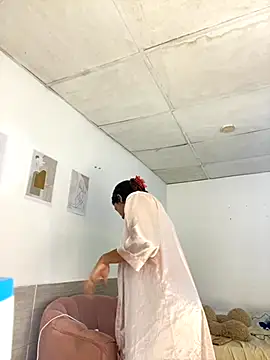 ValienteGirl  online show from 11.01.25