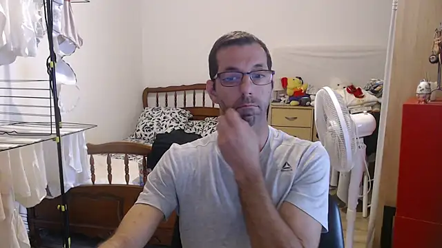 steph19x5 online show from 09.21.25