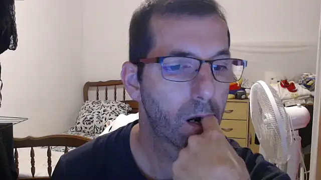 steph19x5 online show from 09.22.25