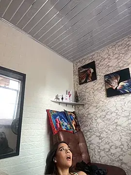 Little Amber6 online show from 12.03.24