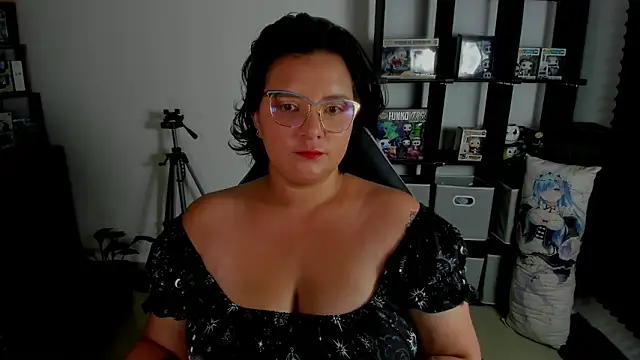 aika-dreams online show from 12.22.24