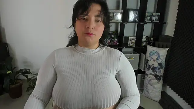 aika-dreams online show from 01.16.25