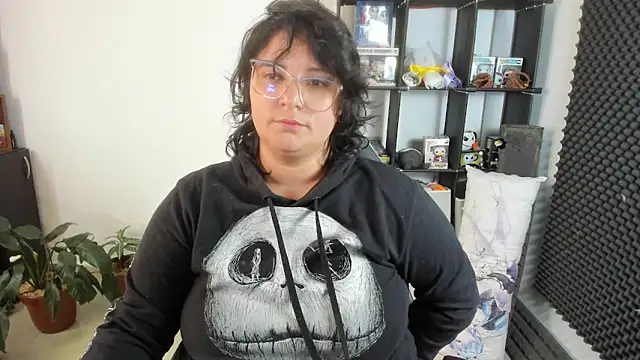 aika-dreams online show from 03.20.25