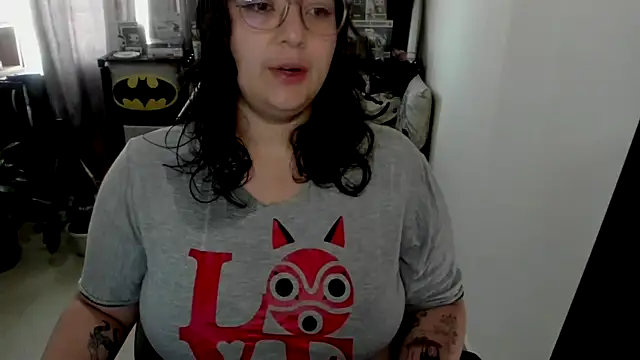 aika-dreams online show from 04.18.26