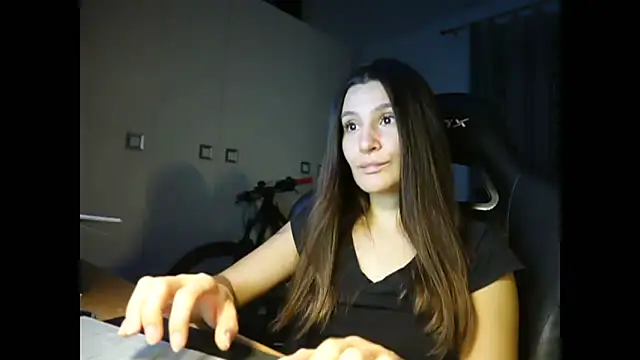 Snapshot of GodlyTheia chatting on 12.09.24 GodlyTheia online show from 12.09.24