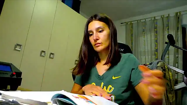 Snapshot of GodlyTheia chatting on 10.26.25 GodlyTheia online show from 10.26.25