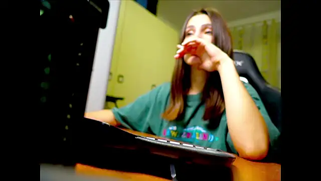 GodlyTheia online show from 04.17.26