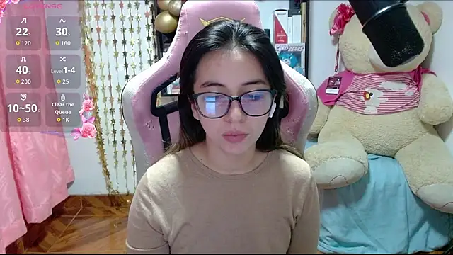 Maggie Fox3 online show from 10.20.25