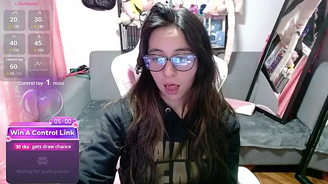 Maggie Fox3 online show from 03.29.26