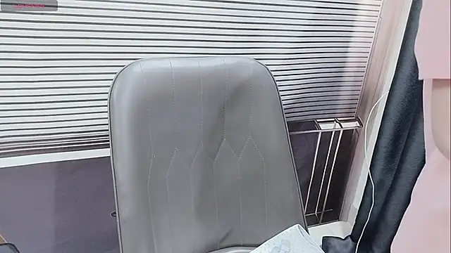 pelue online show from 04.11.26