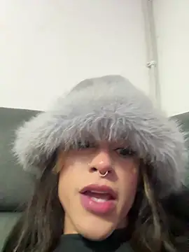 stormytt  online show from 12.28.24