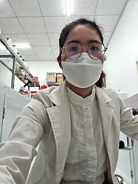 HinaLovely online show from 02.16.26