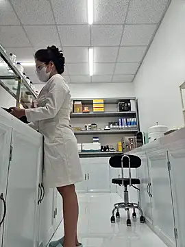 HinaLovely online show from 03.11.26