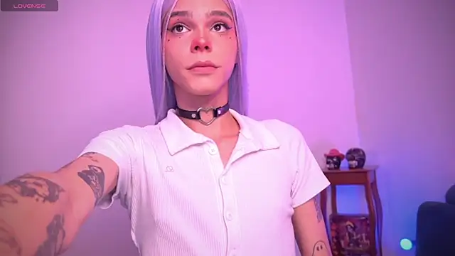 Varya Ferreira online show from 03.20.25