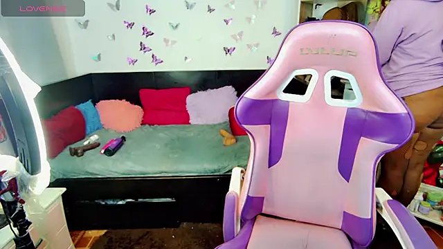 Naasha  online show from 01.12.25