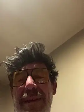 Snapshot of maxximere chatting on 02.05.26 maxximere online show from 02.05.26