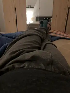 Snapshot of alex21017 chatting on 12.23.24 alex21017 online show from 12.23.24