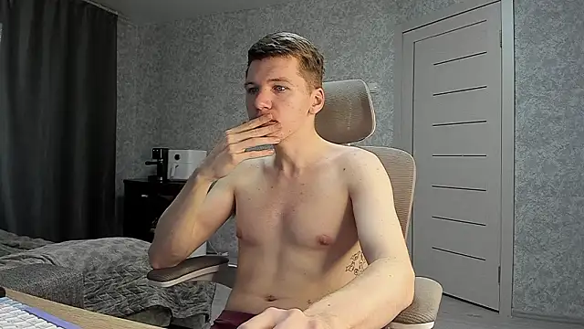 Snapshot of Bananas_dick chatting on 03.24.26 Bananas dick online show from 03.24.26
