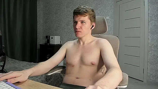 Snapshot of Bananas_dick chatting on 06.21.26 Bananas dick online show from 06.21.26
