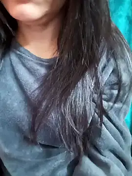 Snapshot of Beautiful_xxo chatting on 12.17.24 Beautiful xxo online show from 12.17.24